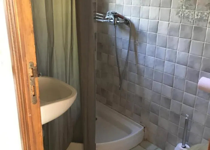 Meuble Equipe D'une Climatisation Lejlighed Fréjus